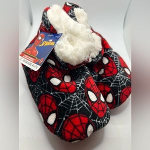 Marvel Spiderman Fuzzy Babba Cozy Slipper Socks Toddler 4.5-7.5 NWT